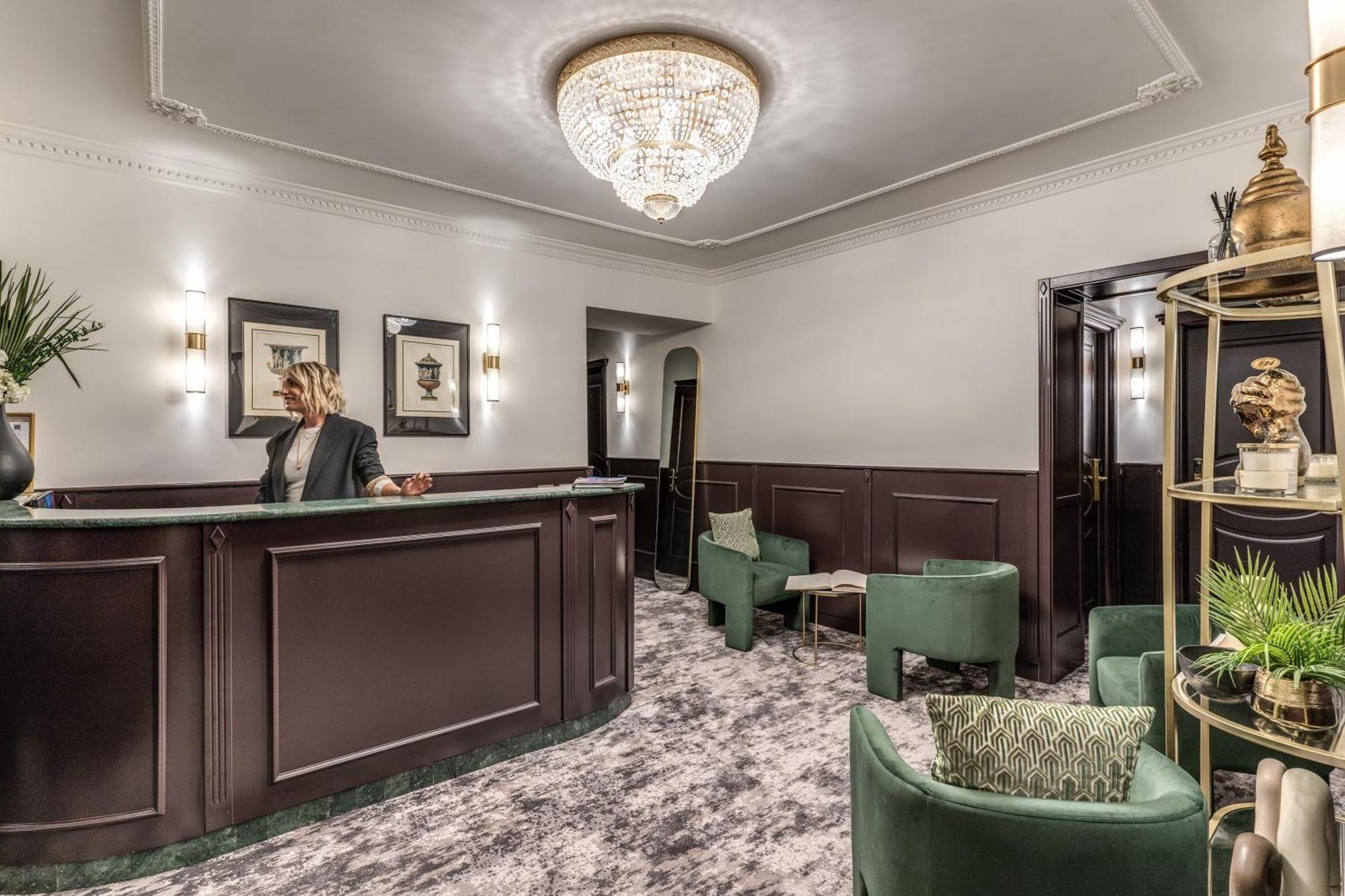 Antica Residenza Del Corso Hotel Roma Ngoại thất bức ảnh