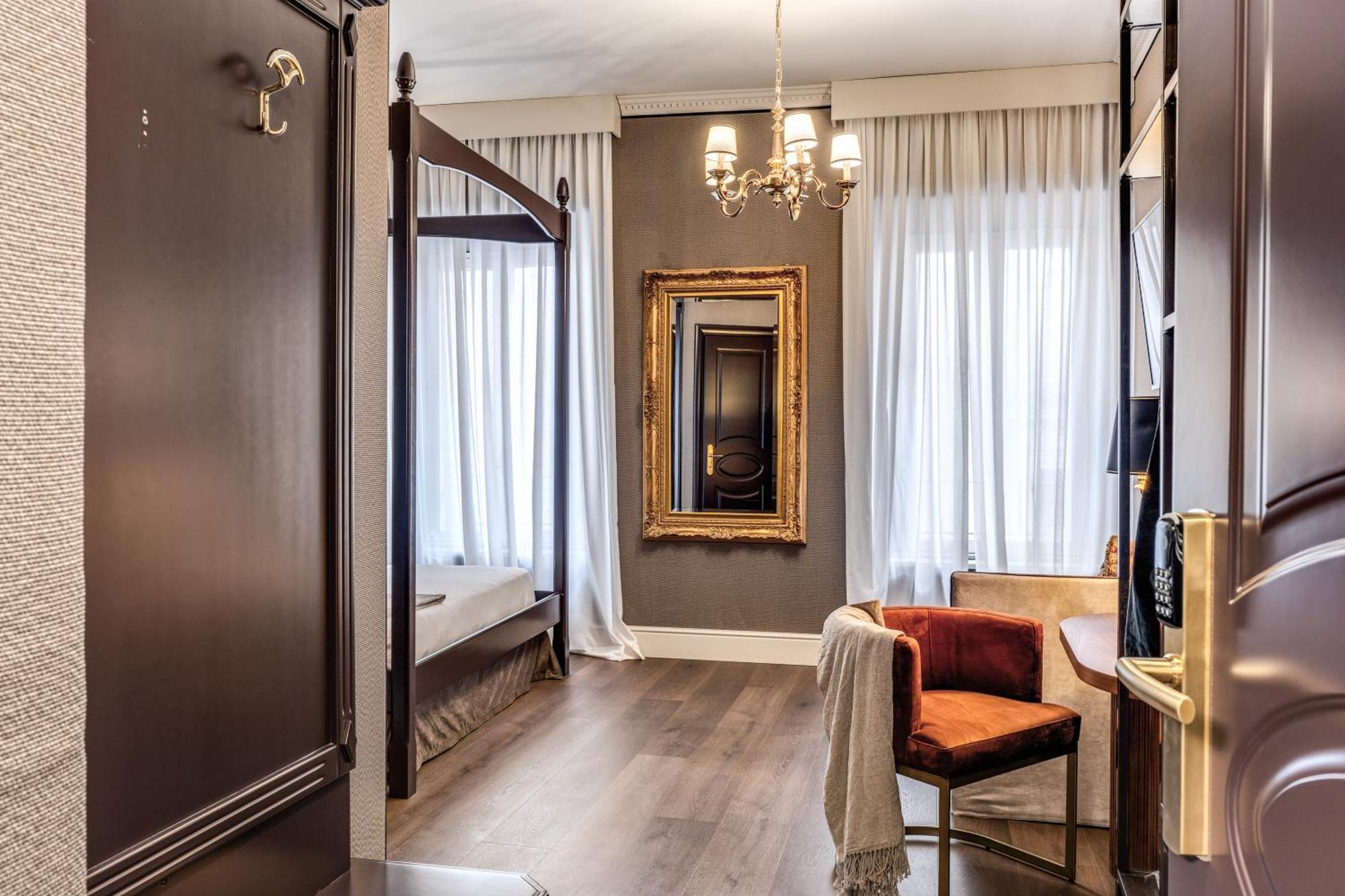 Antica Residenza Del Corso Hotel Roma Ngoại thất bức ảnh