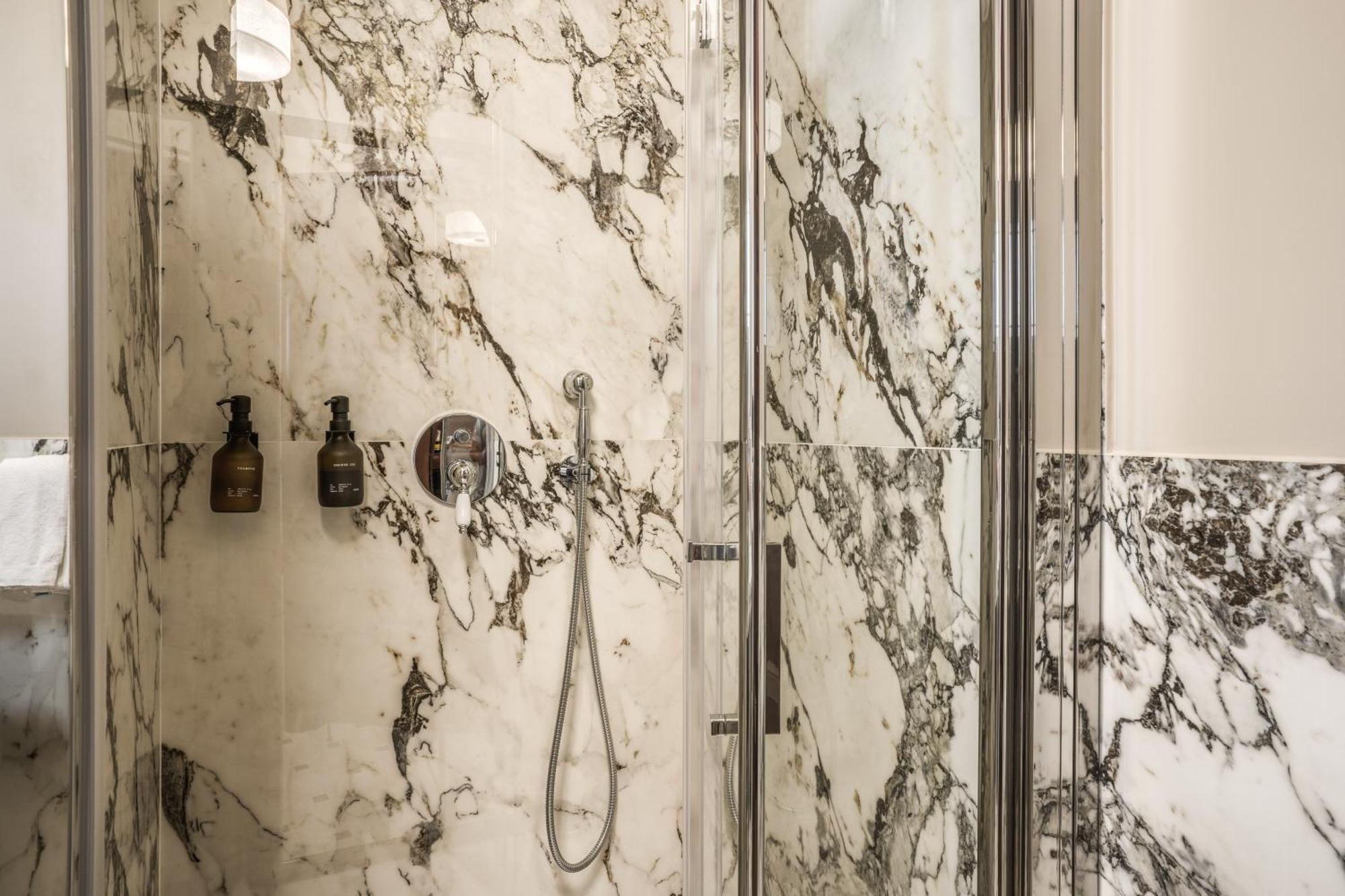 Antica Residenza Del Corso Hotel Roma Ngoại thất bức ảnh